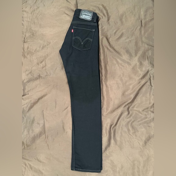 Levi’s 511 Skinny Jeans - Picture 6 of 10